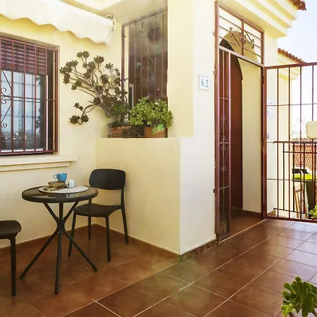 Apartment Pink Club Salino *