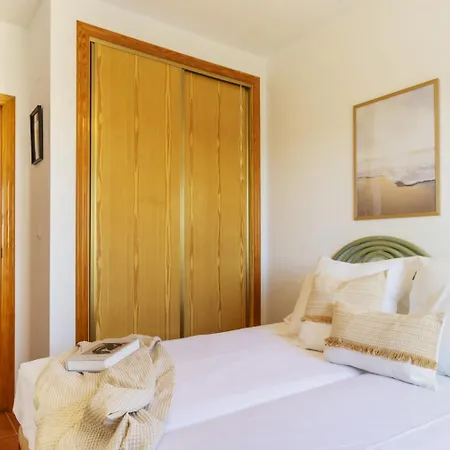 Pink Club Salino Apartment